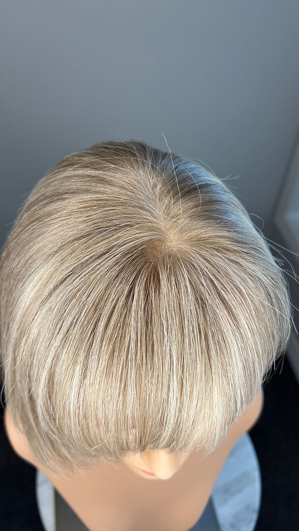 תמונה ממוזערת: W1215 Mckenna Premium Human Hair (All hand-tied cap) Silk Top Wig 12-13” Bob 