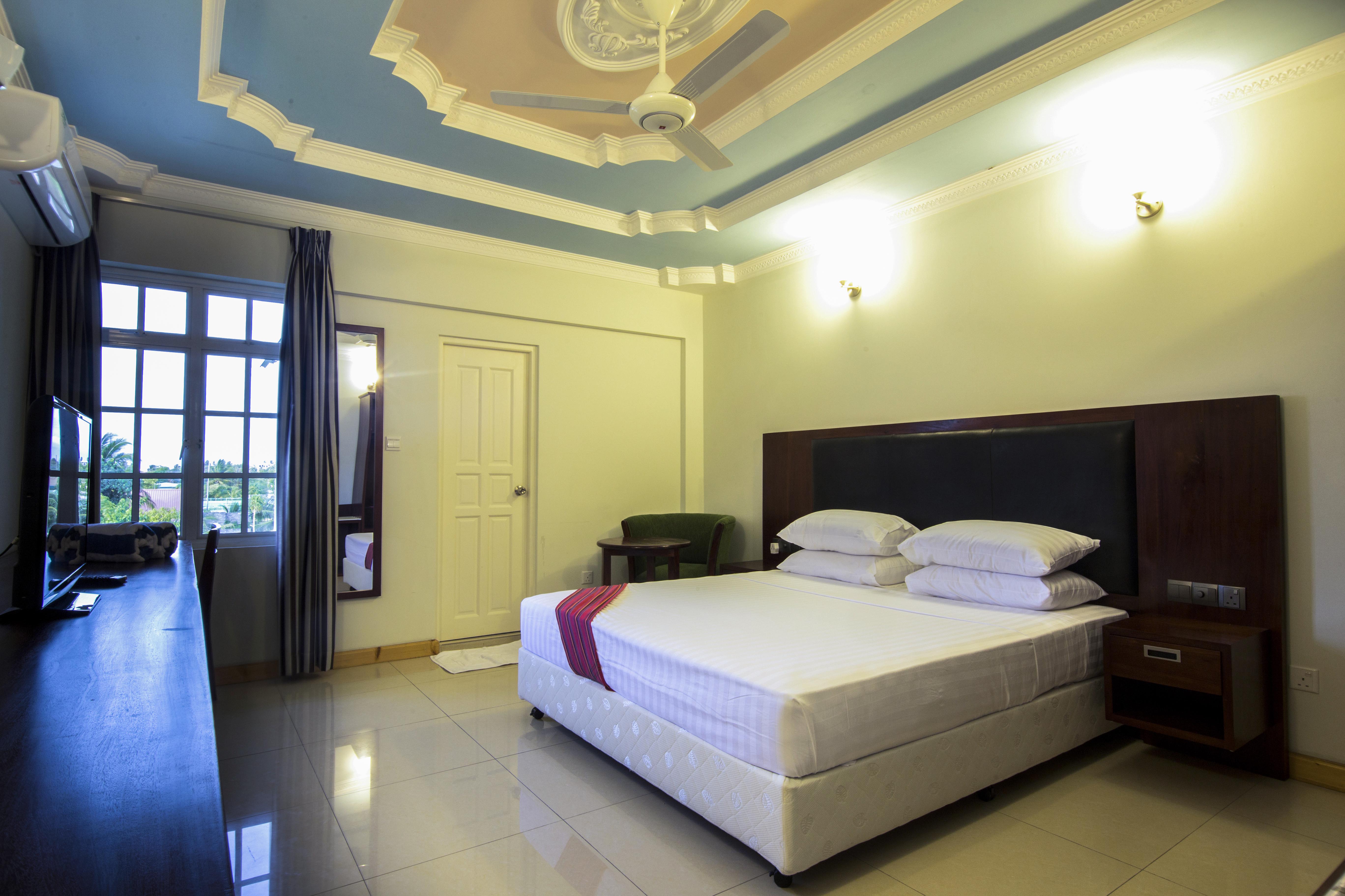 lacabanamaldives Deluxe Room (2)