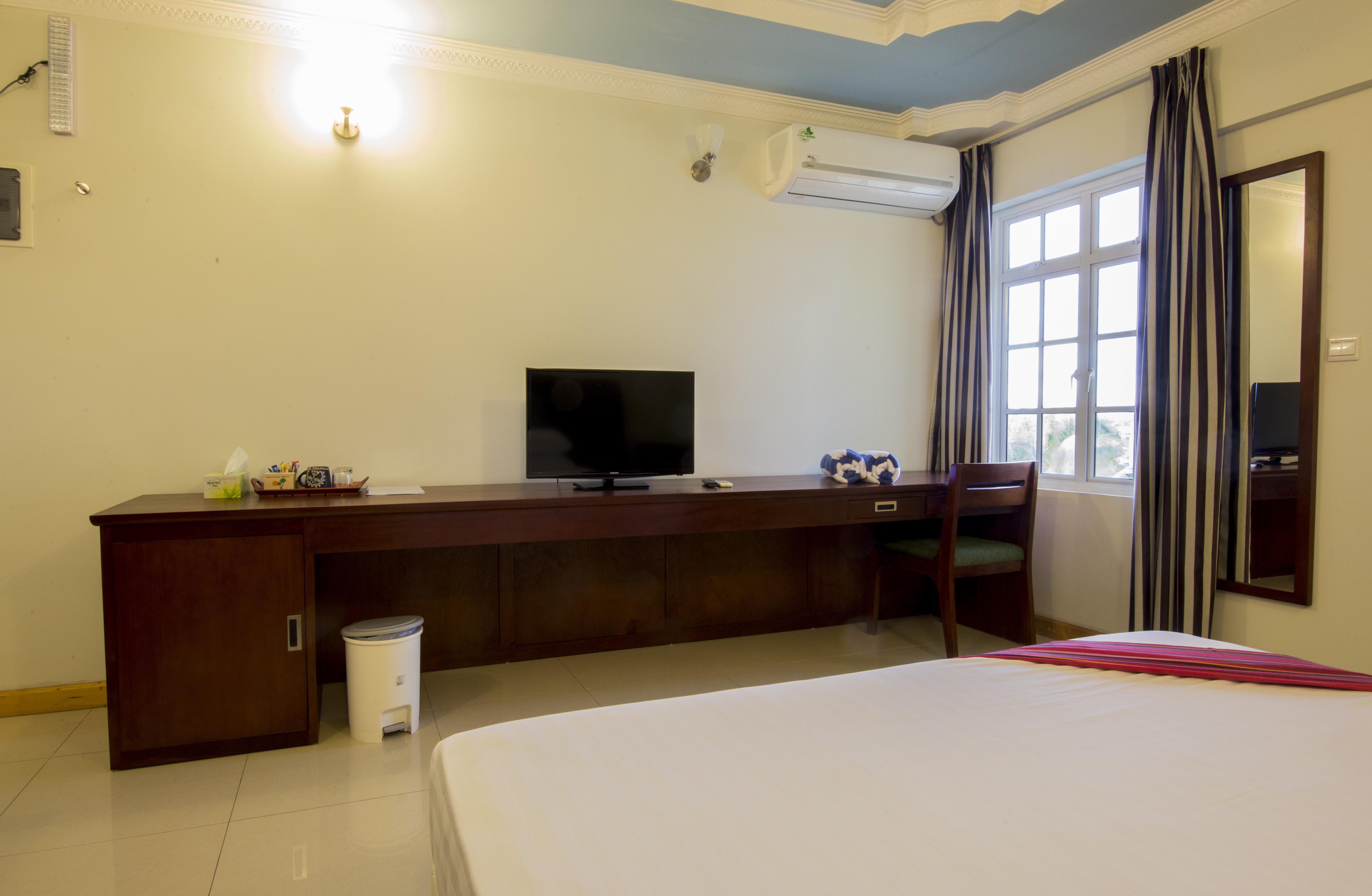 lacabanamaldives Deluxe Room (1)