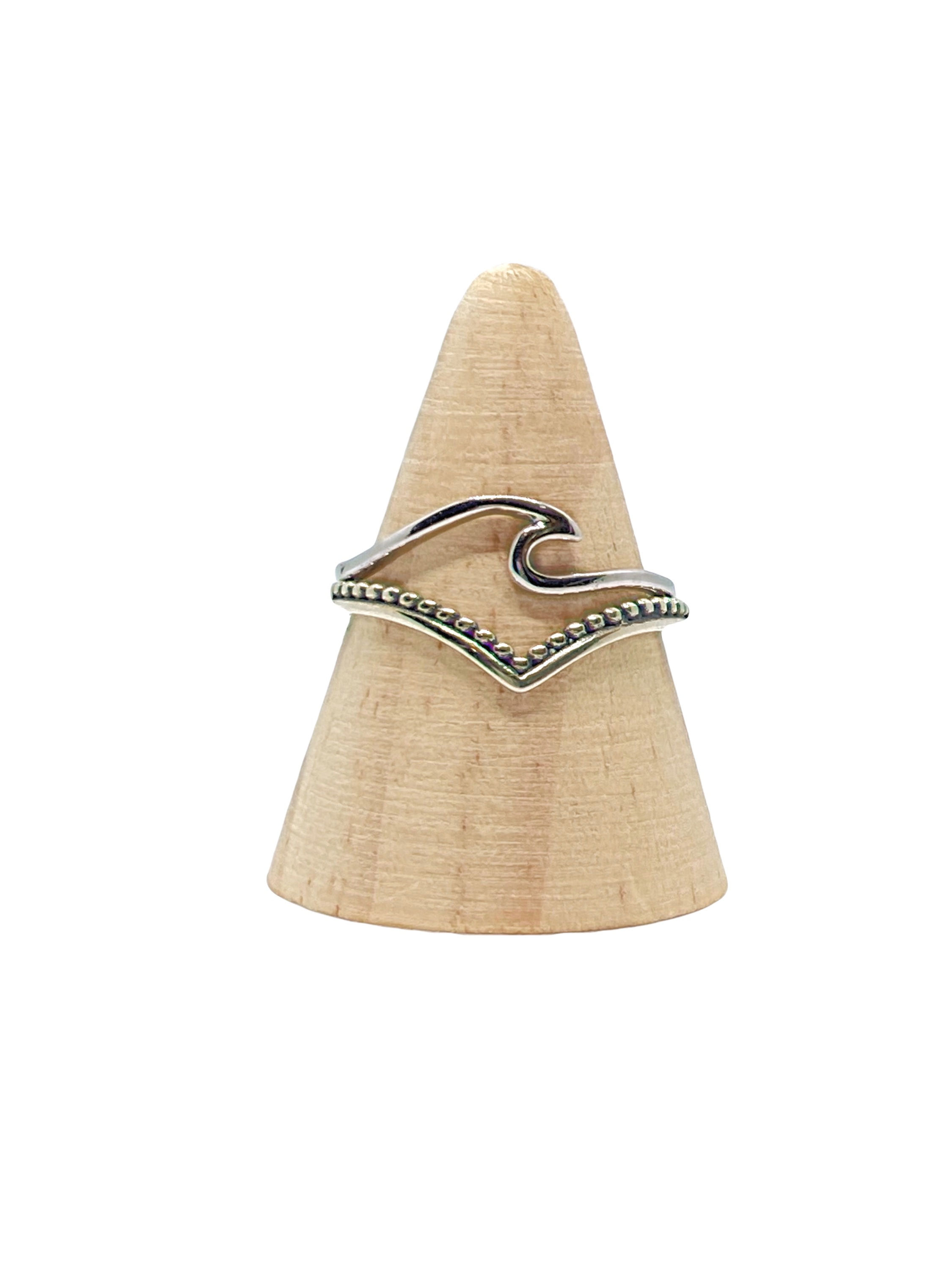 Wave and Beaded Chevron