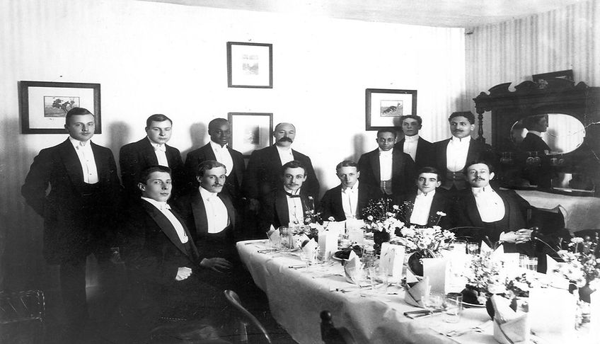 lock cosmoplitain.jpg