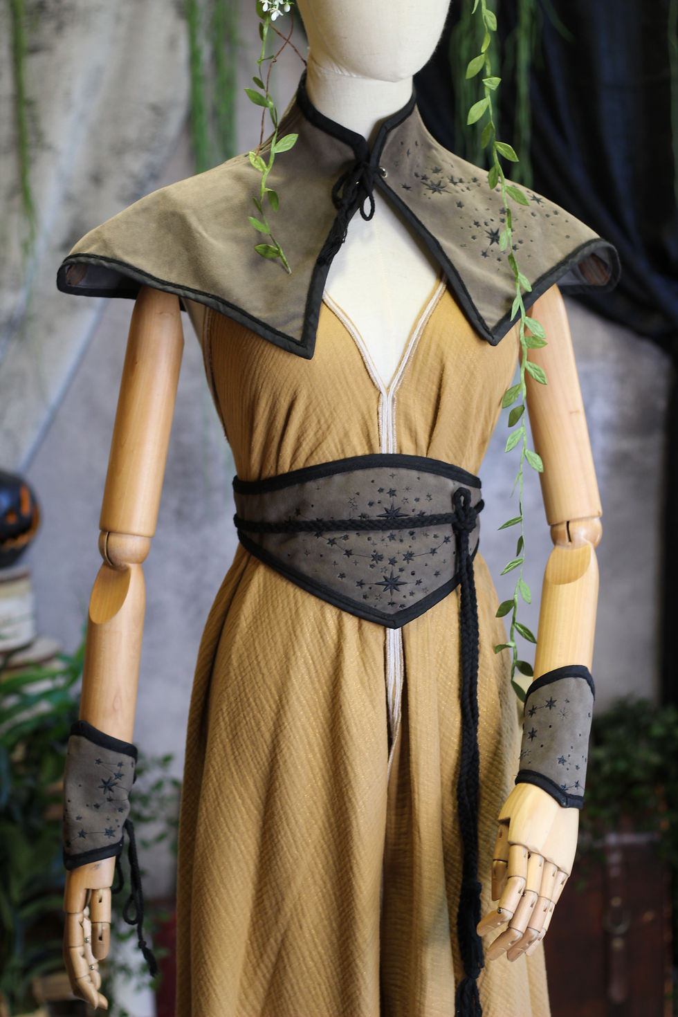 Enssemble "galaxie" - col dragon, ceinture, brassard