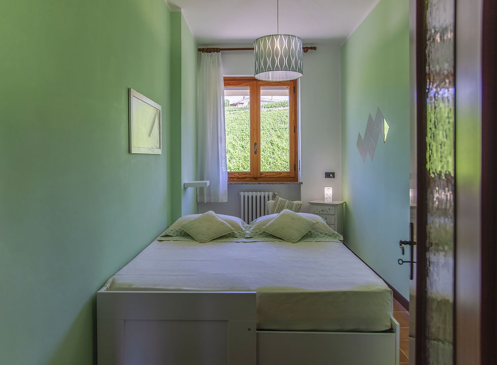 Camera da letto con vista sui vigneti