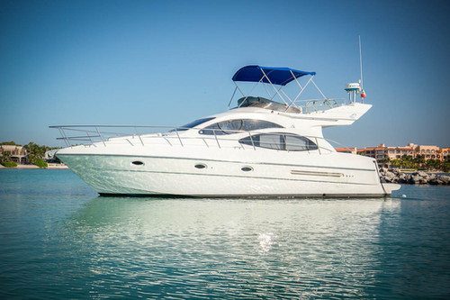 AZIMUT 42' | Tulum Yachts