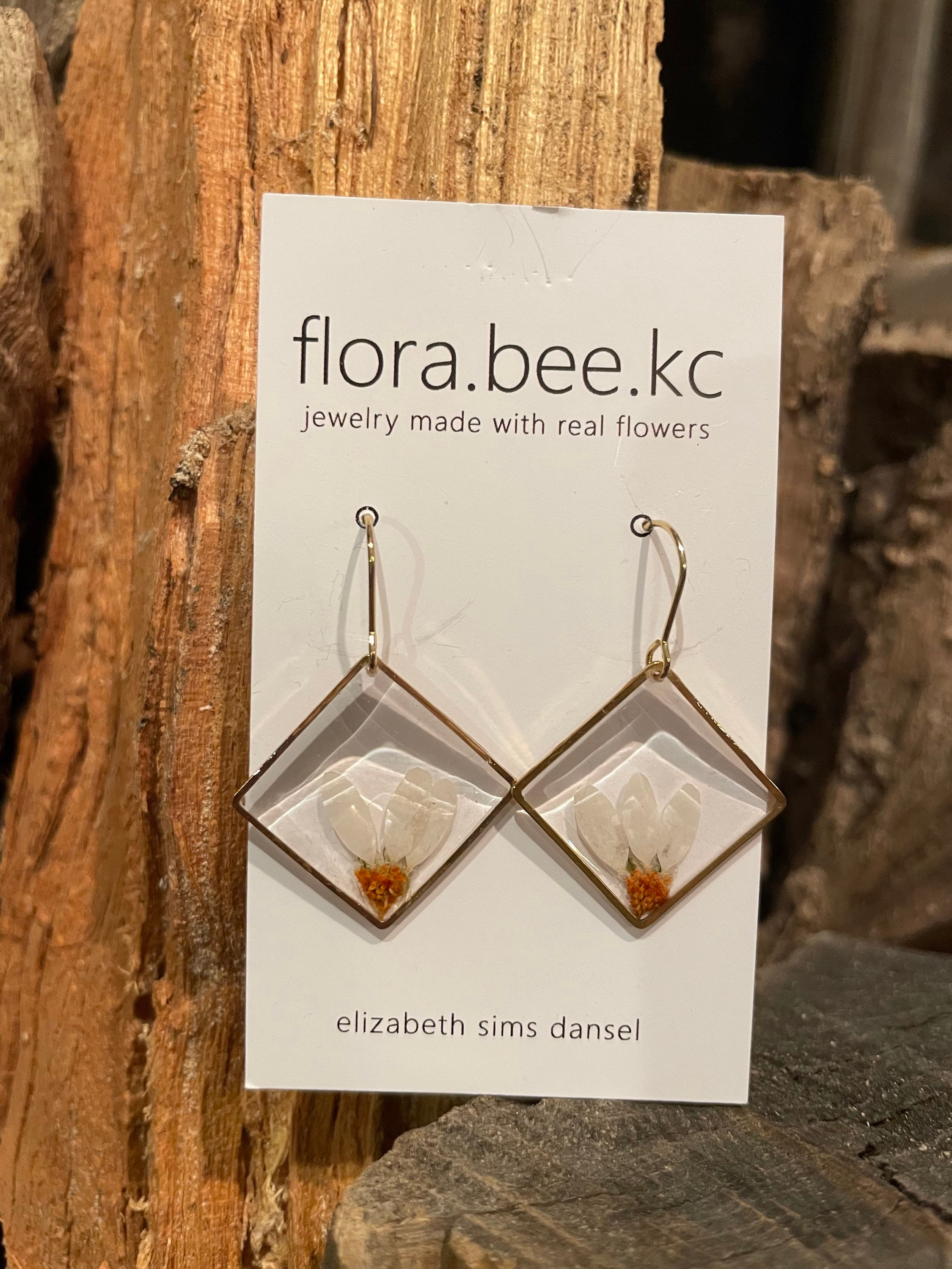 shuttlecock flower earrings