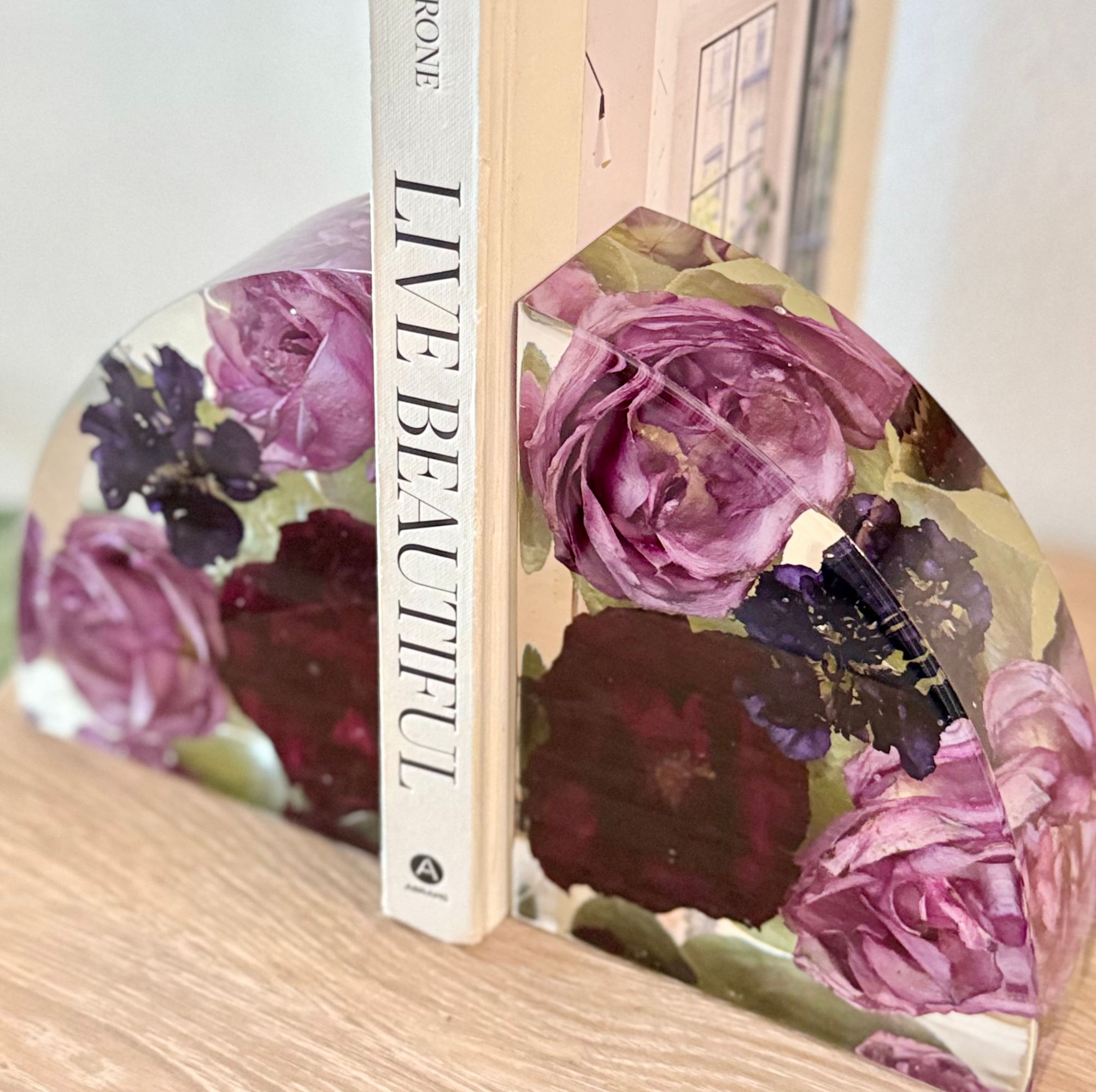7" Bookends