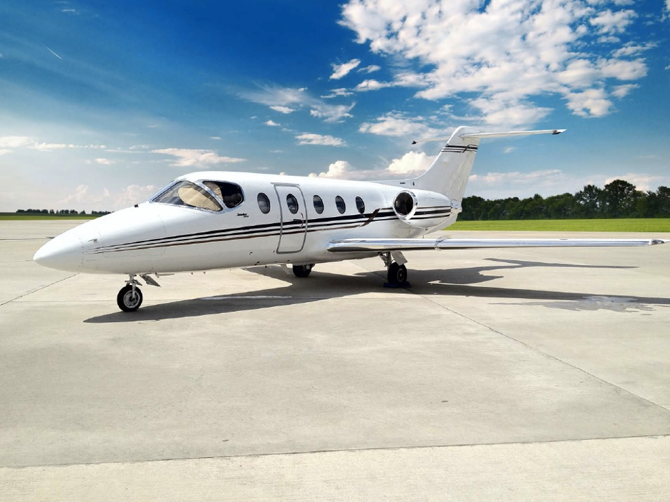 HAWKER 400XP