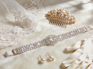Wedding Accessories Online Canada 2026 — The Complete Guide to Shopping Bridal Accessories