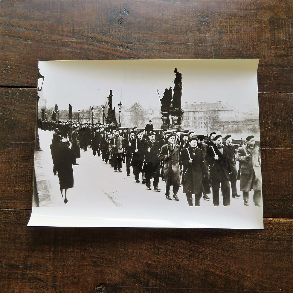 Thumbnail: Czechoslovakia Photobook Against Fascism And War, For Peace And Socialism 1985