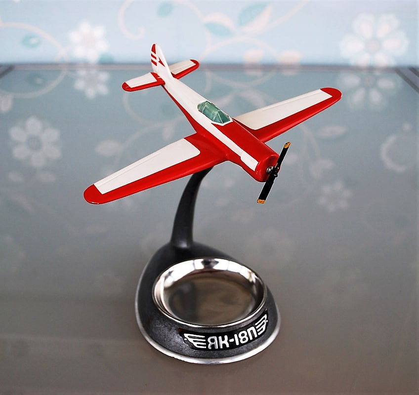 Thumbnail: Model Yak 18P