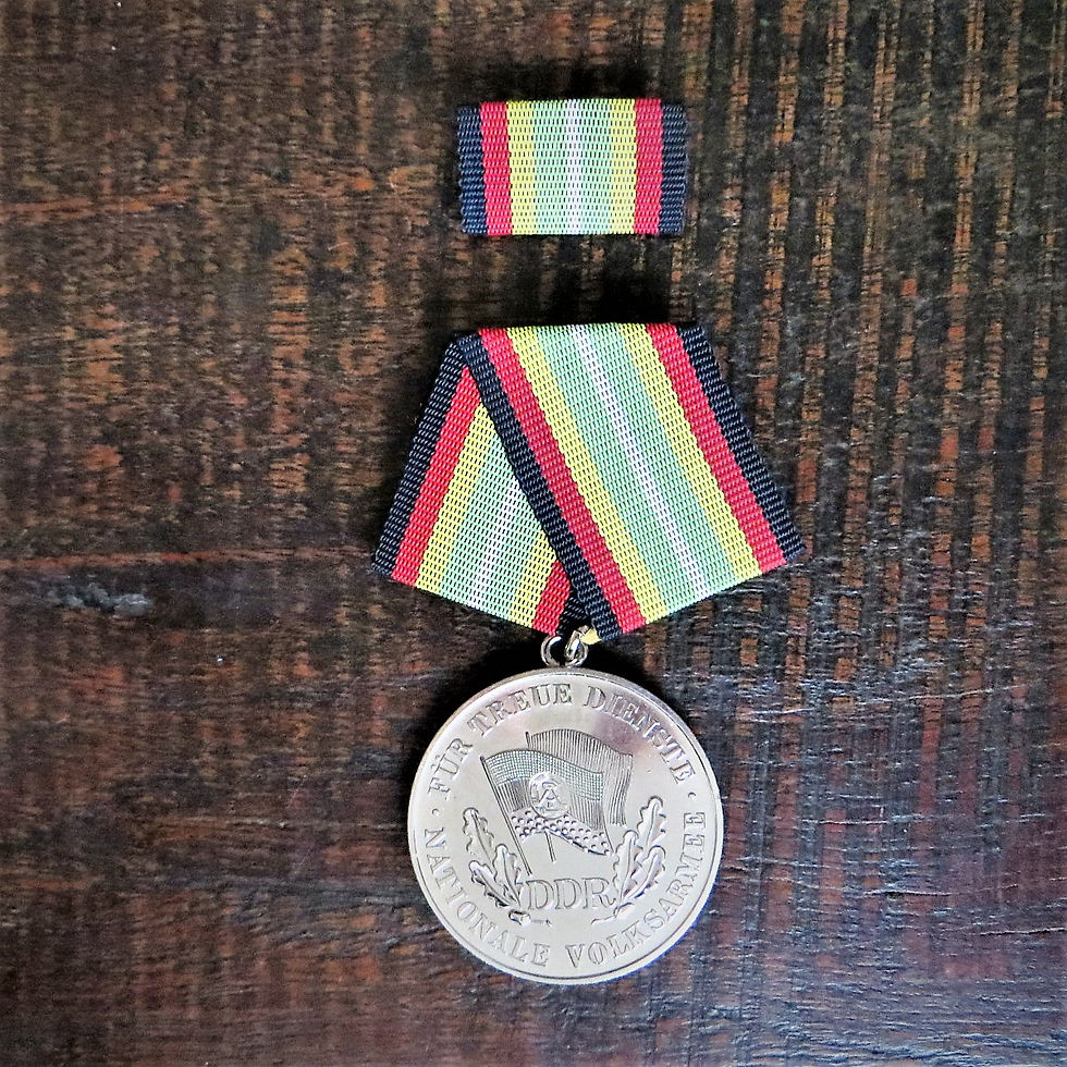 Thumbnail: Medal DDR Silver 10 Year Of Service National People’s Army