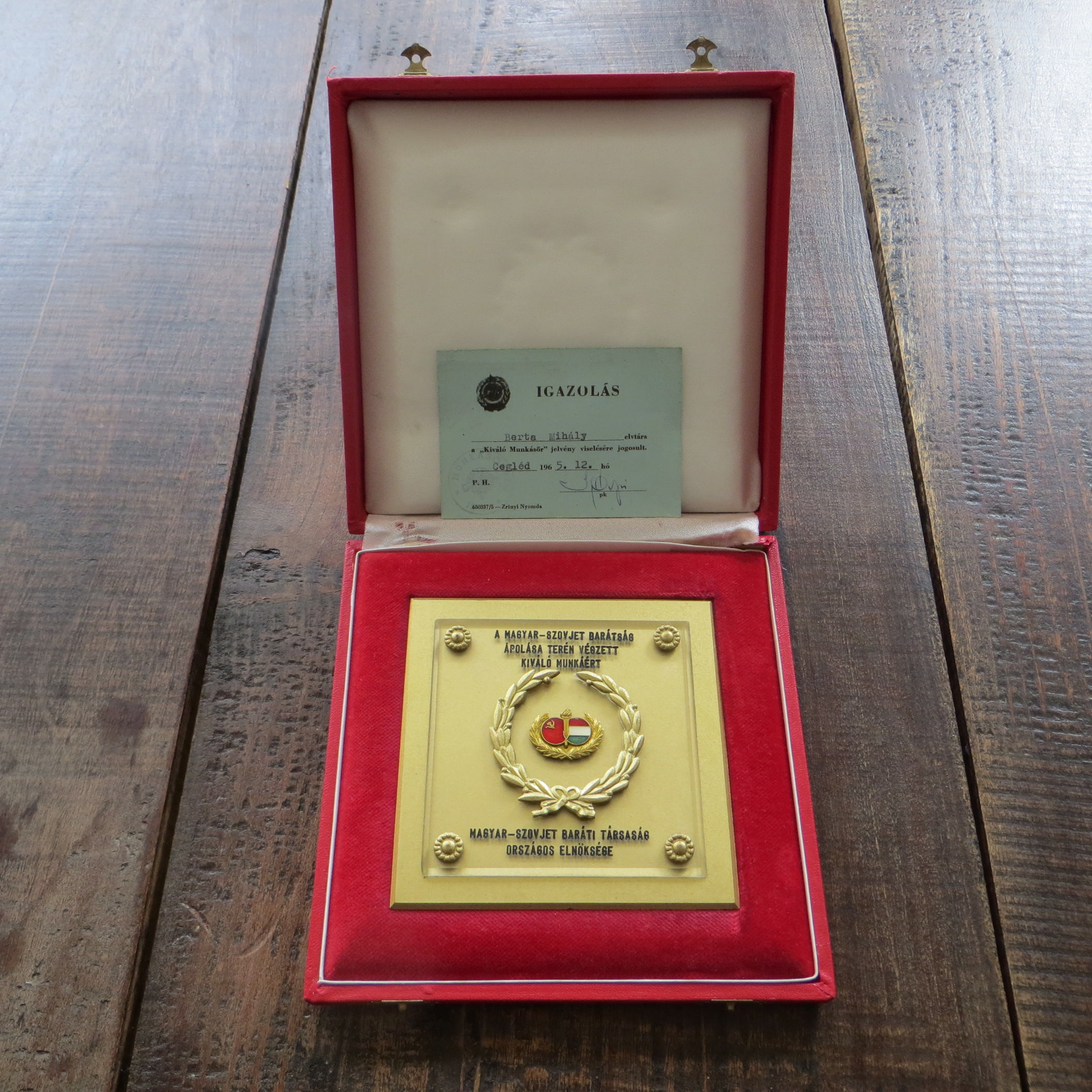 Table Medal Friendship CCCP