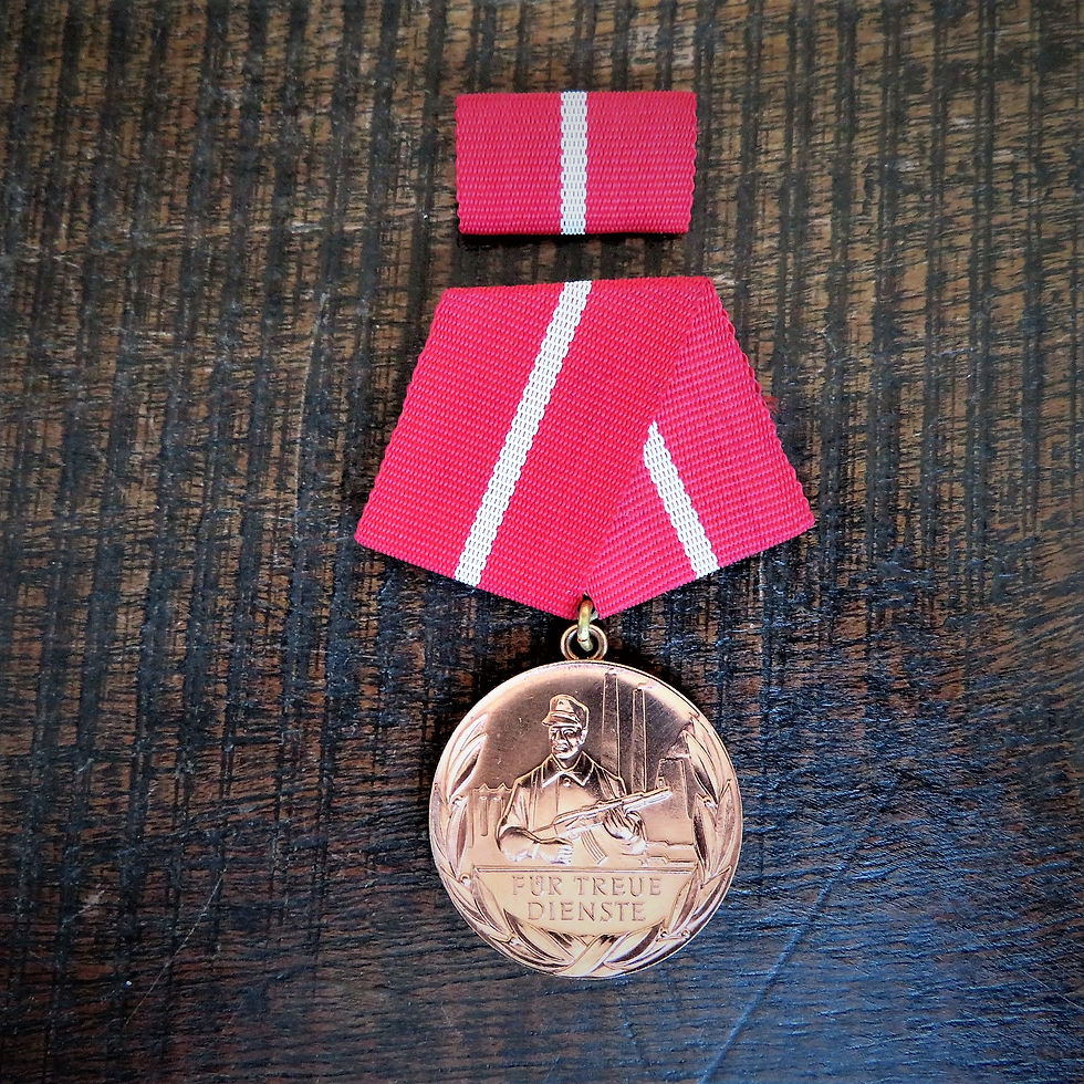 Thumbnail: Medal DDR Long Service In Fighting Groups Of The Working Class Bronze 5 Years