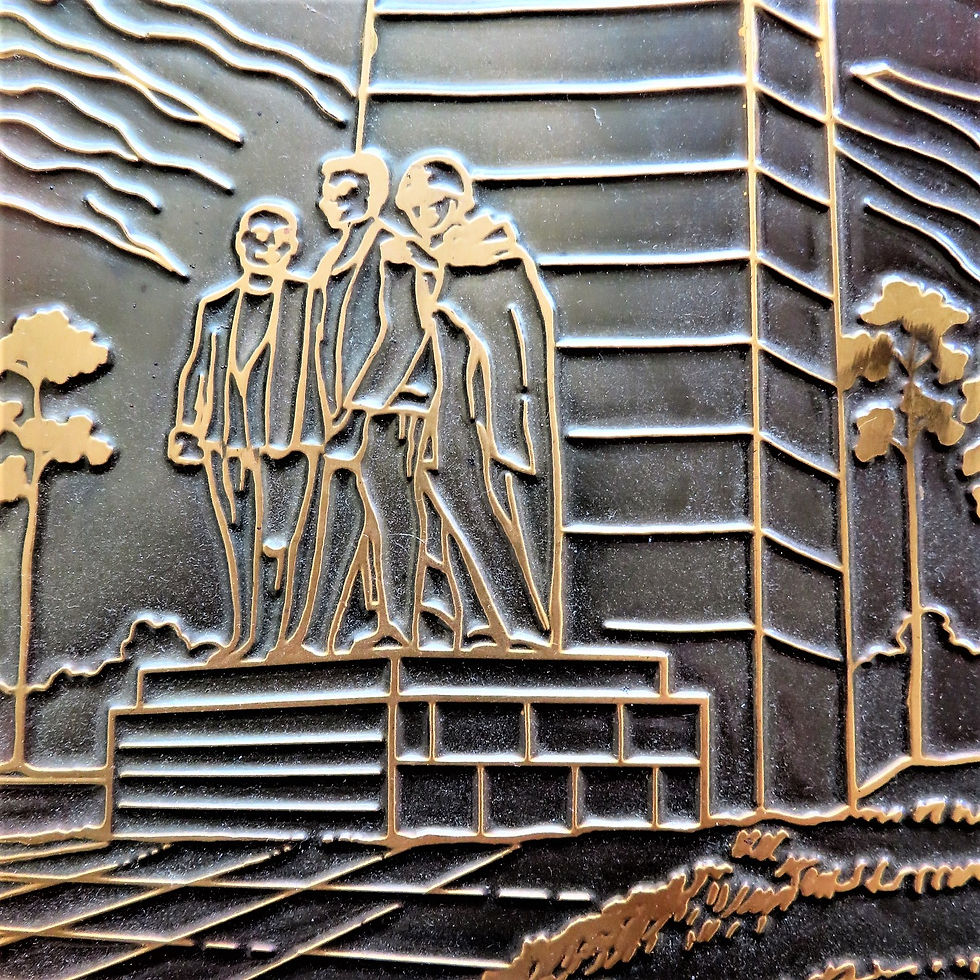 Thumbnail: Wallpiece DDR Sachsenhausen Monument Berlin