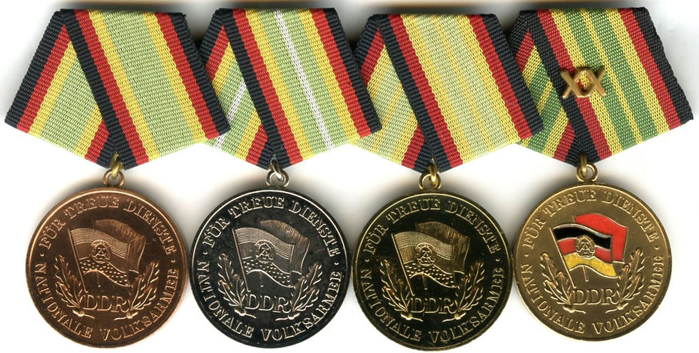 Thumbnail: Medal DDR Gold 15 Year Of Service National People’s Army