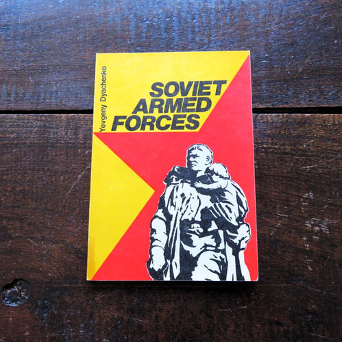 Book Soviet Russia Soviet Armed Forces 1978 | Propagandaworld