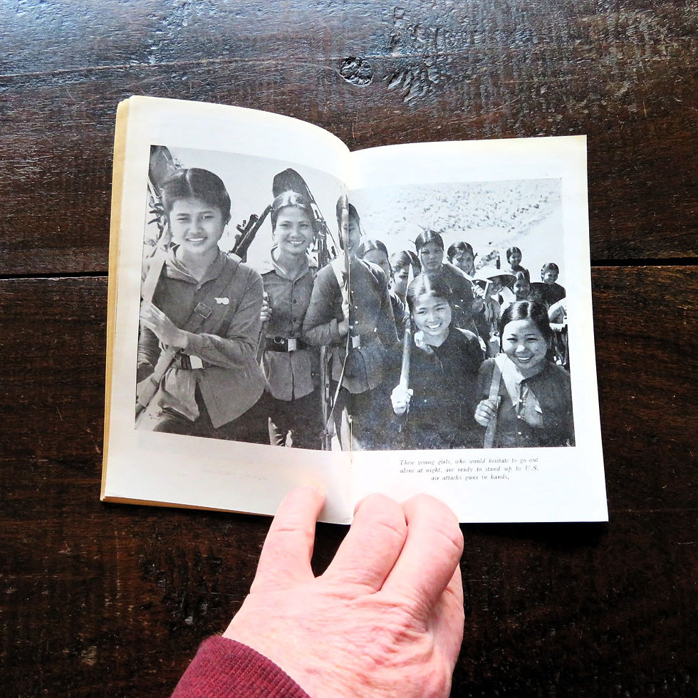 Thumbnail: Book Vietnam Vietnam Studies No.9 With The Fighters Of Quanggbinh-Vinhlinh 1966