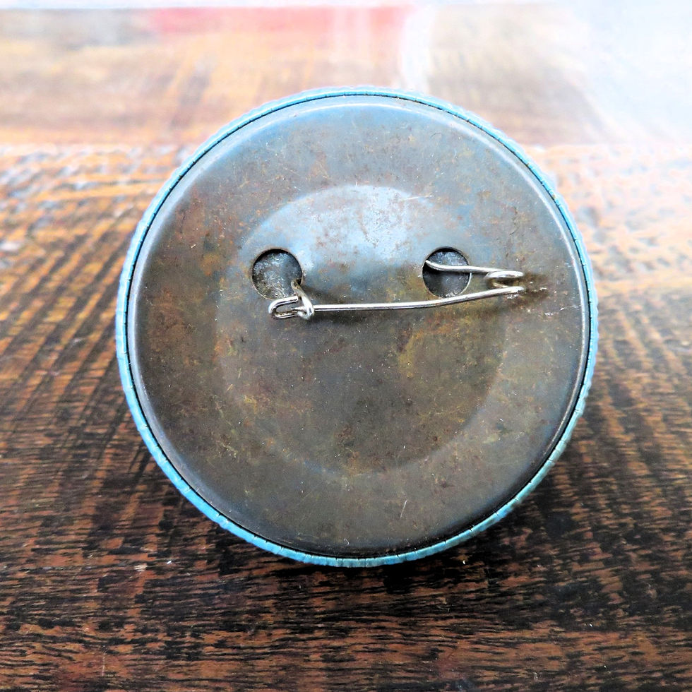Thumbnail: Button Netherlands Peace Dammit