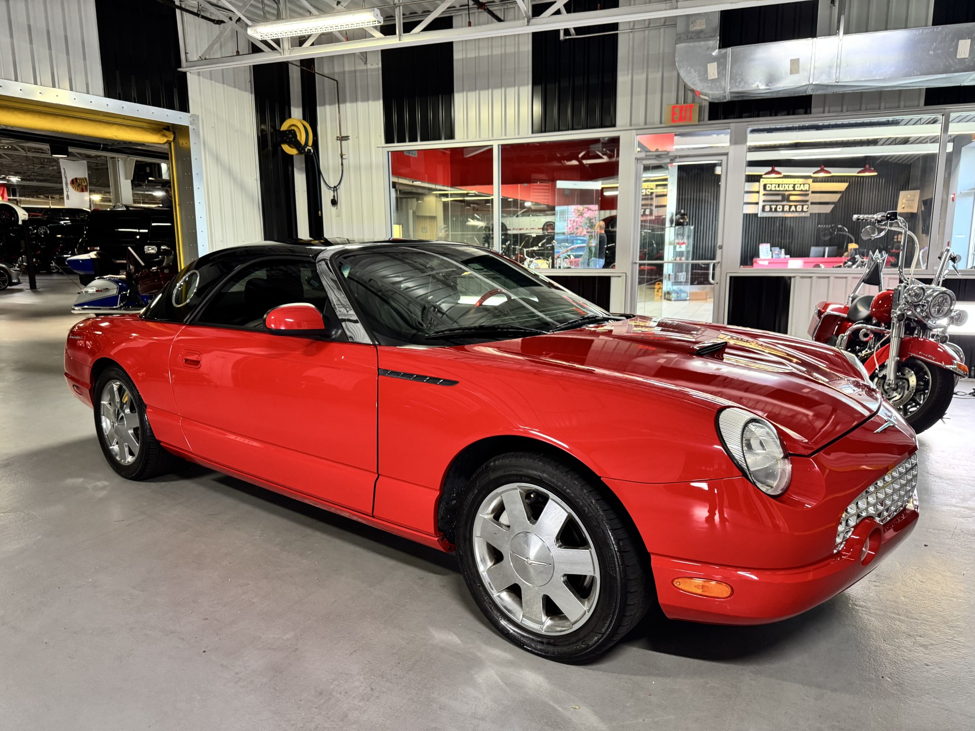 2002 Ford Thunderbird