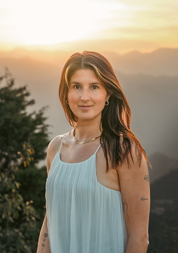 Marina Bloom Sound Healing Kinesiologie Praxis.jpg