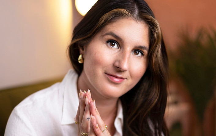 Kinesiologie Praxis Marina Bloom.jpg