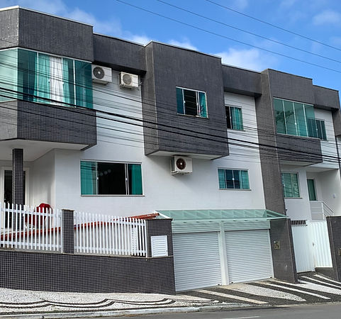 SOBRADO no ARIRIBÁ