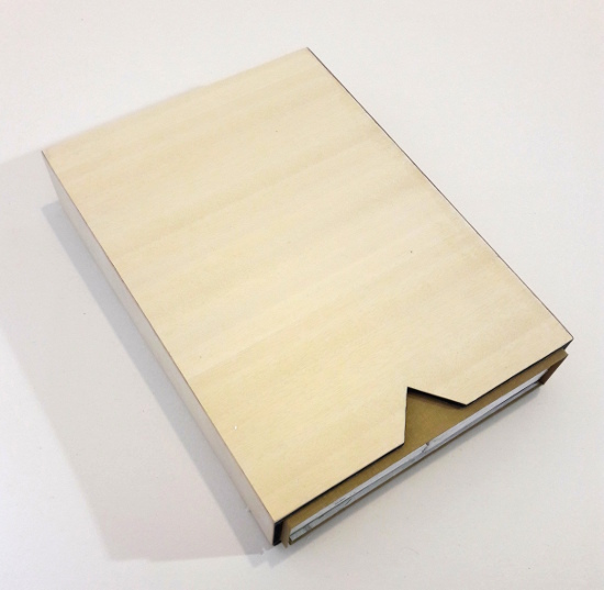 Cabane, livre objet Amélie Doussot