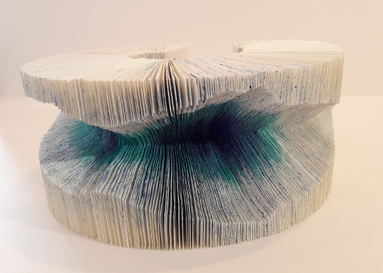 Fil de crête. Livre objet Amélie Doussot