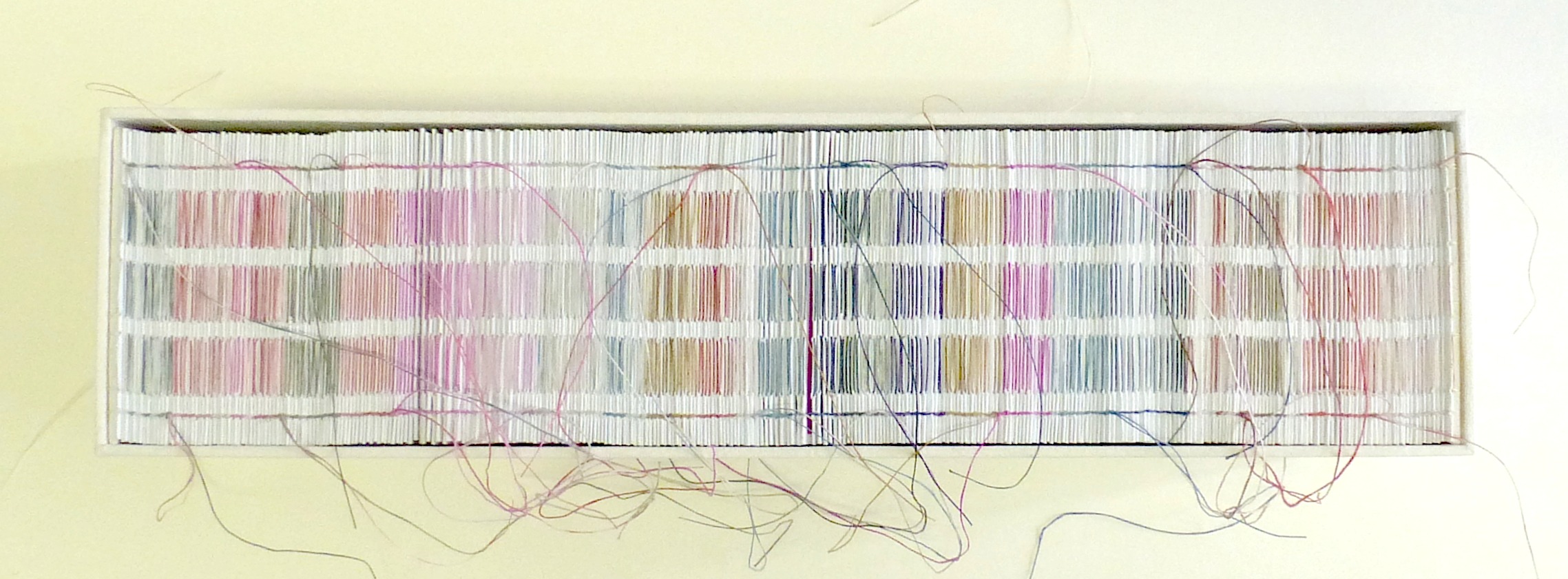 nuancier, livre objet Amélie Doussot