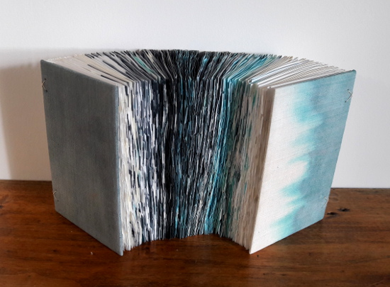 Ressac, livre objet Amélie Doussot