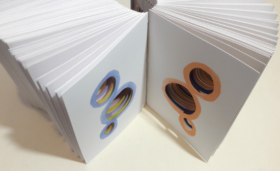 Paper Flow. Livre objet Amélie Doussot