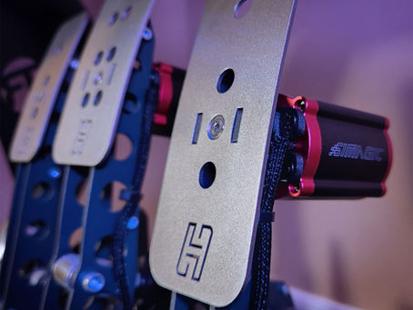 Heusinkveld Sprint pedals with haptic reactors!