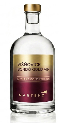Višňovice_Bordó_Gemini_Generated_Image_4ro8324ro8324ro8_edited.jpg