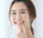 歯並びのキレイな女性