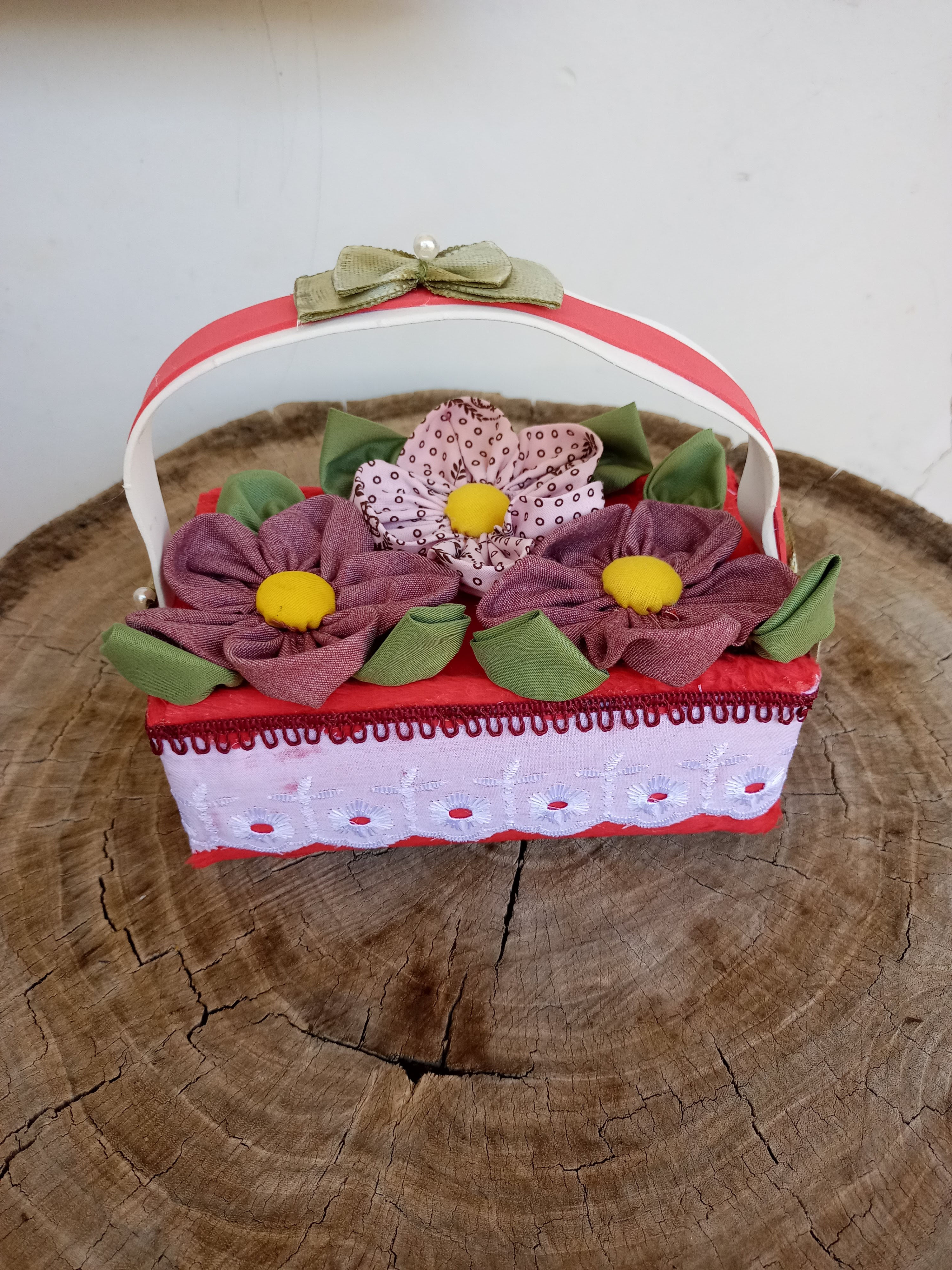 Peso de flores lilás