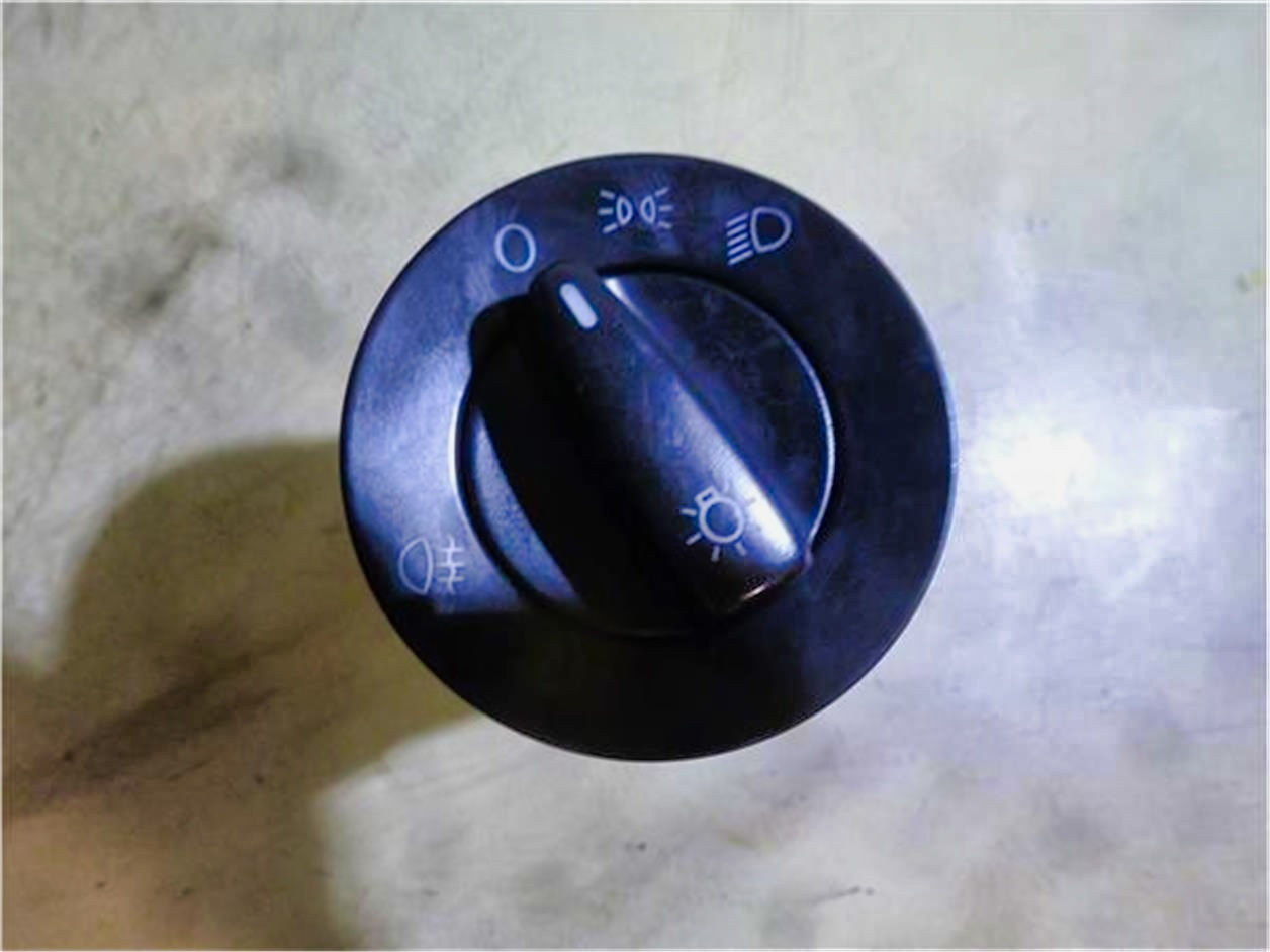 Mando De Luces Volkswagen Polo III 1.4 Trendline
