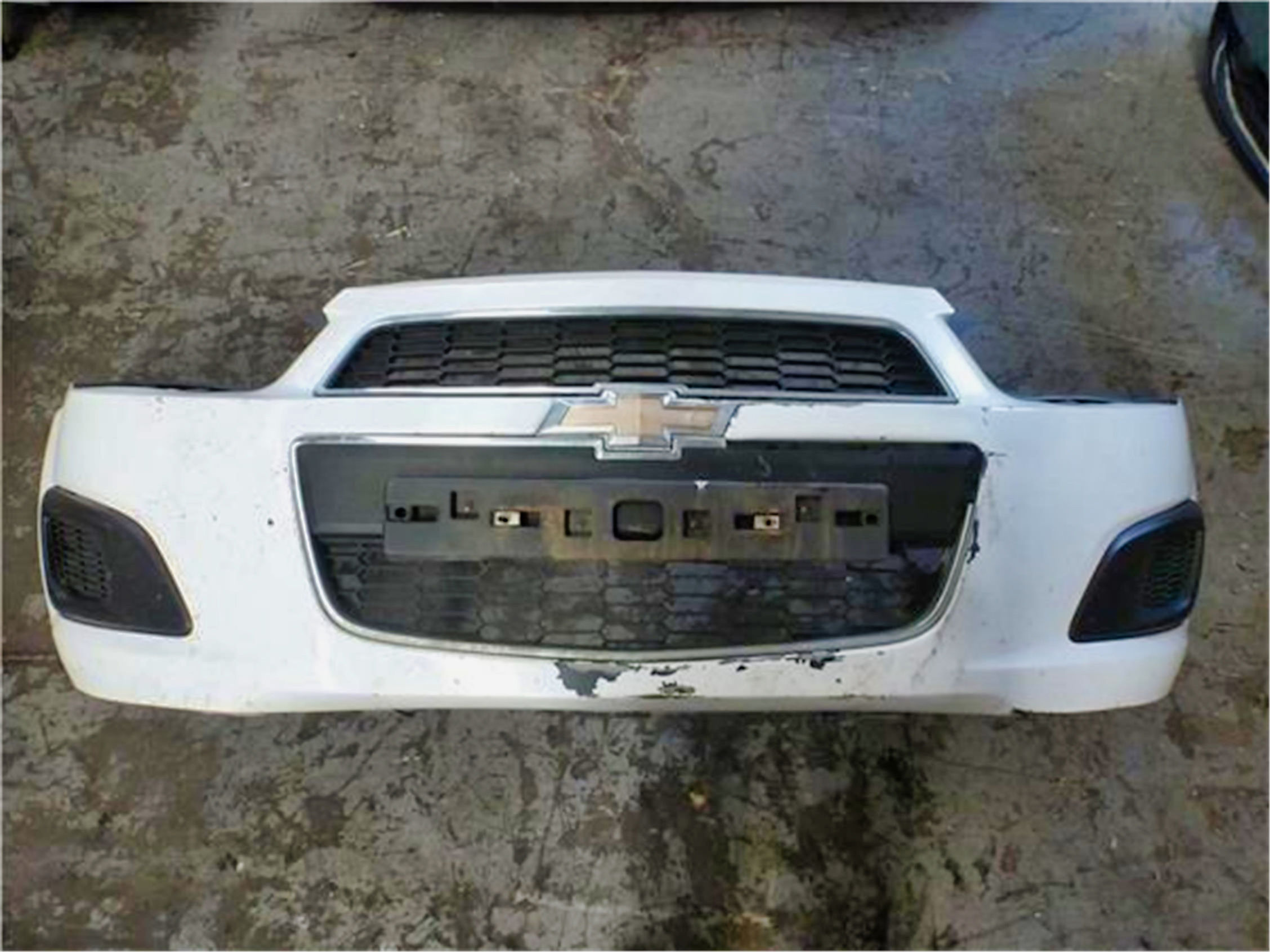 Paragolpes delantero Chevrolet Aveo Hatchback 1.2 LS