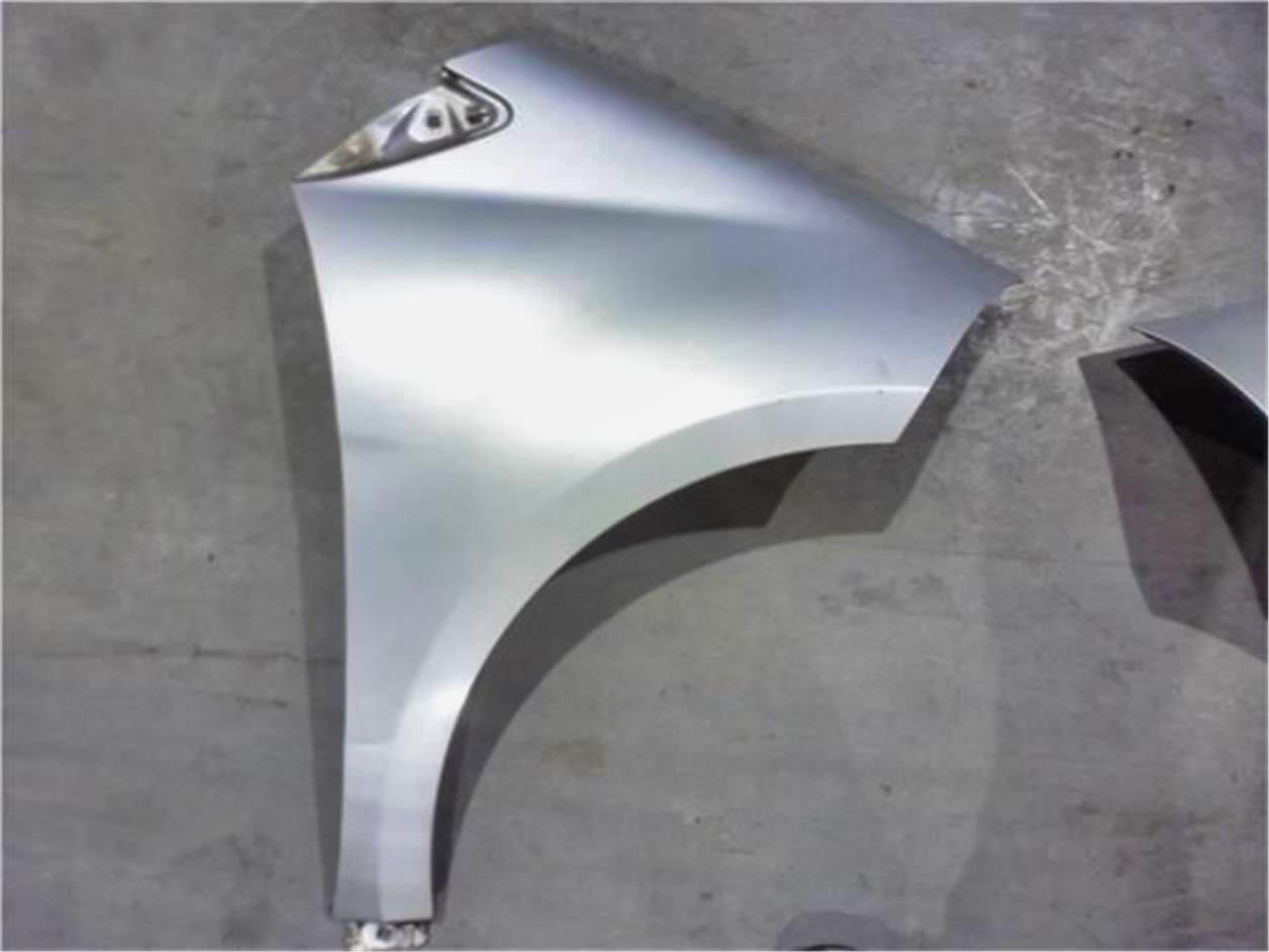 Aleta delantera derecha Mercedes-Benz Clase A 1.5 A 150