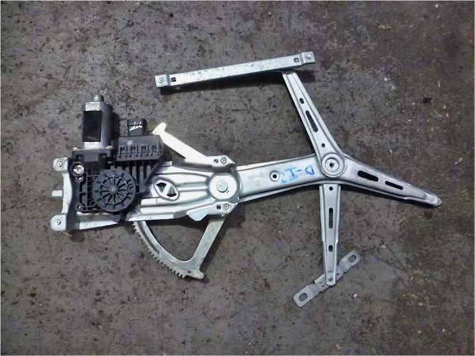 Elevalunas eléctrico izquierdo Opel Zafira B 1.9 Cosmo