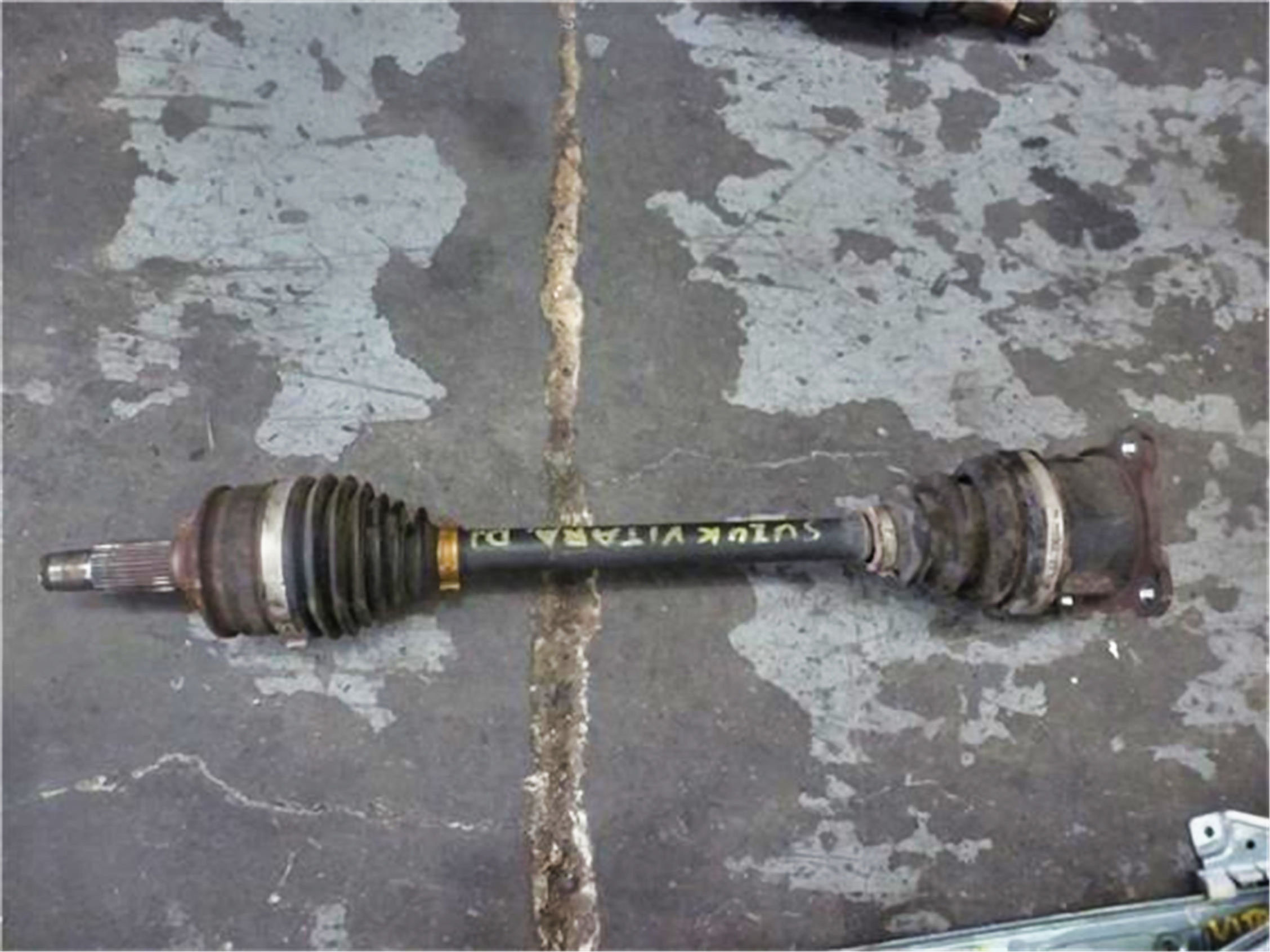 Palier delantero izquierdo Suzuki Grand Vitara 1.9 DDiS JX-E