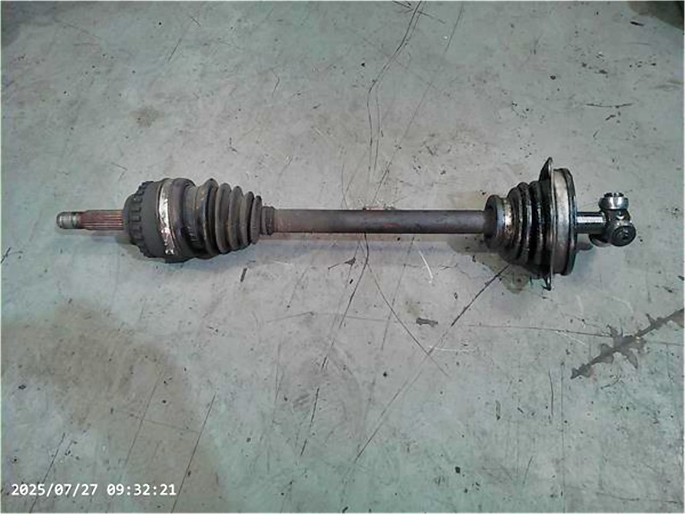 Palier delantero izquierdo Renault Clio II Fase II 1.5 Campus