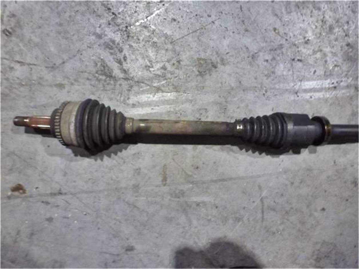 Palier delantero derecho Renault Megane I Phase 2 Classic 1.9 dTi Century