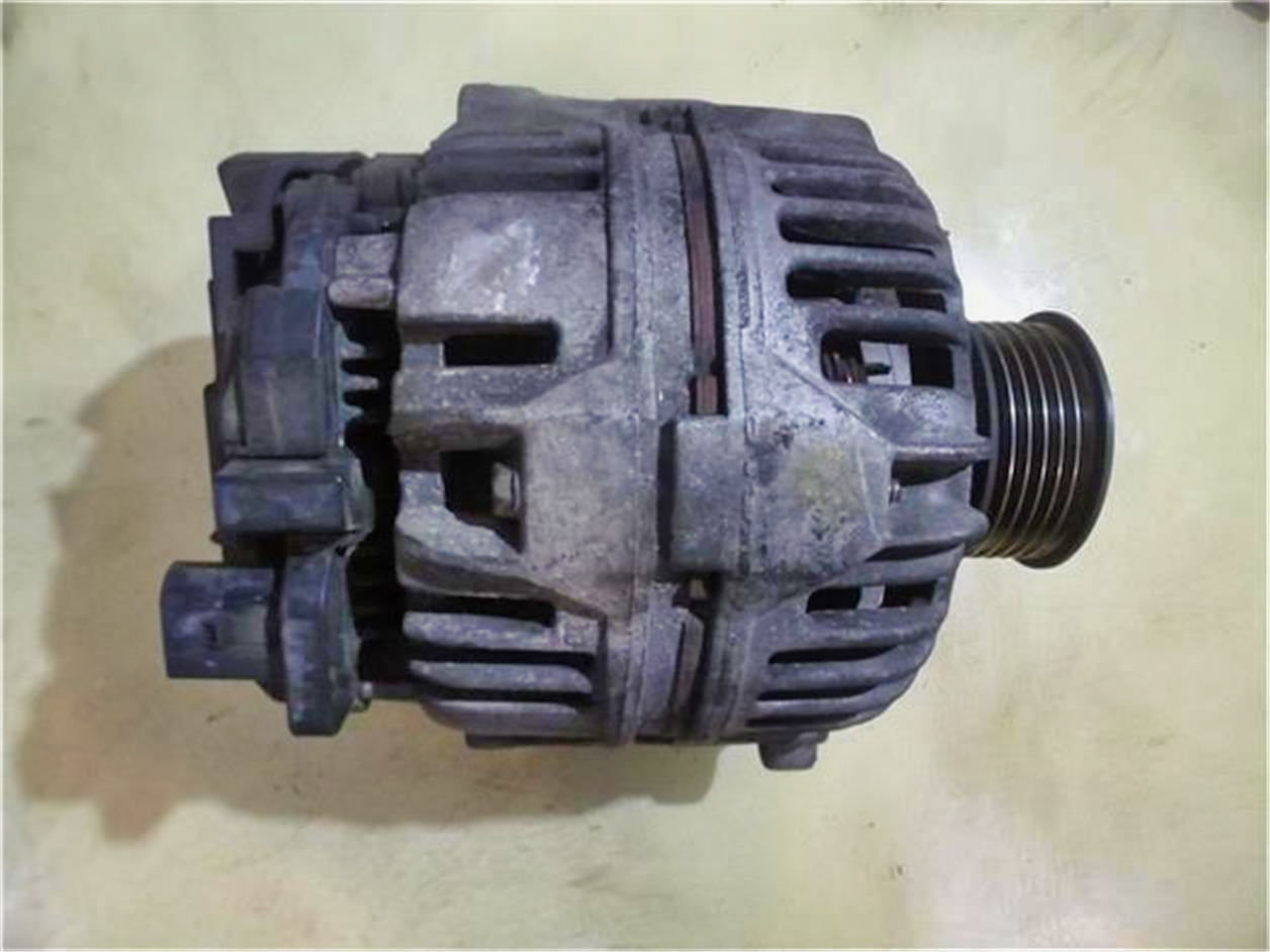 Alternador Volkswagen Golf IV Berlina 1.6 16V