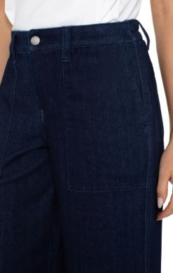 Thumbnail: Wide Leg Crop in Indigo Rinse