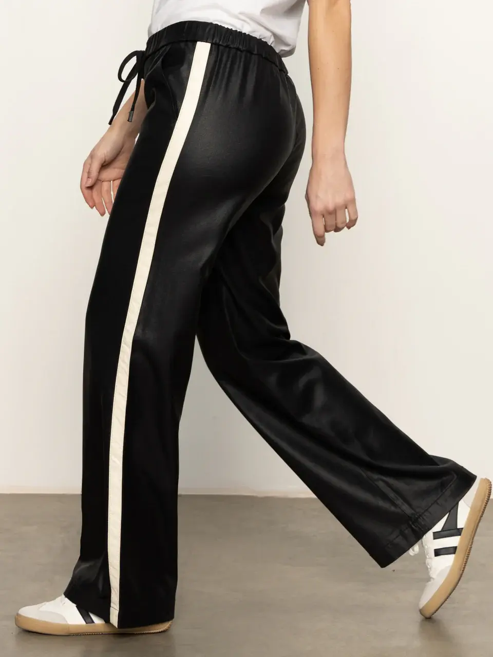 Thumbnail: Coated Twill Track Pant Black