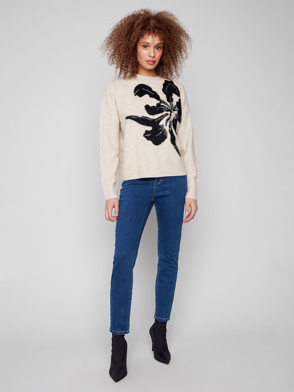 Thumbnail: Placed Flower Crew Neck Sweater Ivory