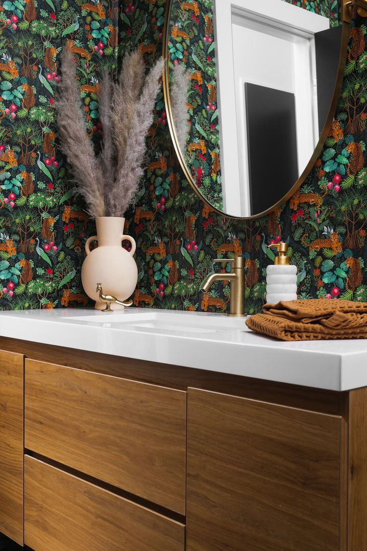 Roxanna Drive in Austin, vanity detail, staged by The Staged Haus