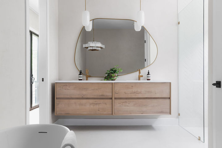 Crown Drive in Austin, primary bath, staged by The Staged Haus