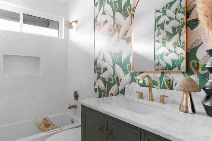 Dublin Drive in Austin, powder bath, staged by The Staged Haus