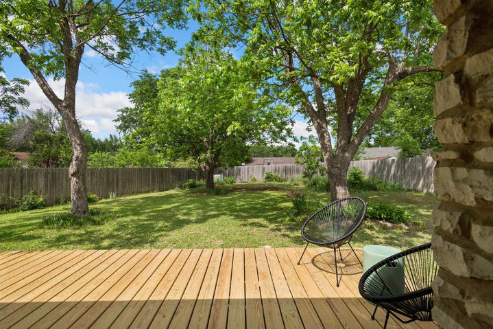 Manford Hill in Austin, deck, staged by The Staged Haus